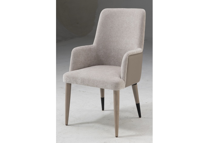 Domus Chair