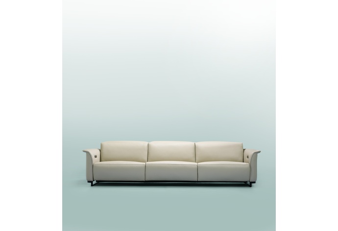 0558BM1 Estende