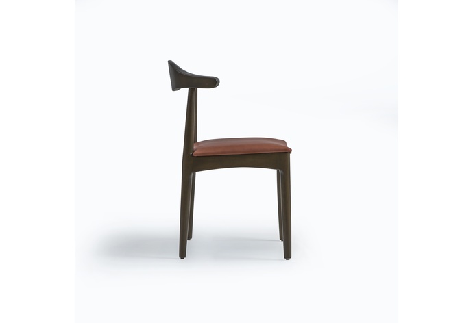 CLARA Chair